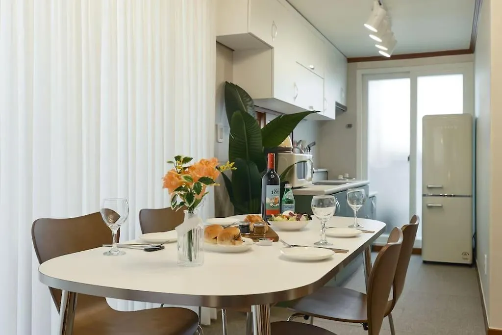 Comfy Seoul-Near Kspo Dome, Lotte World, Olympic Park, Coex, 3Rooms4Beds, 6People 0*, سيول