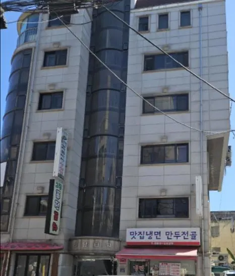 شقة Comfy Seoul-Near Kspo Dome, Lotte World, Olympic Park, Coex, 3Rooms4Beds, 6People كوريا الجنوبية